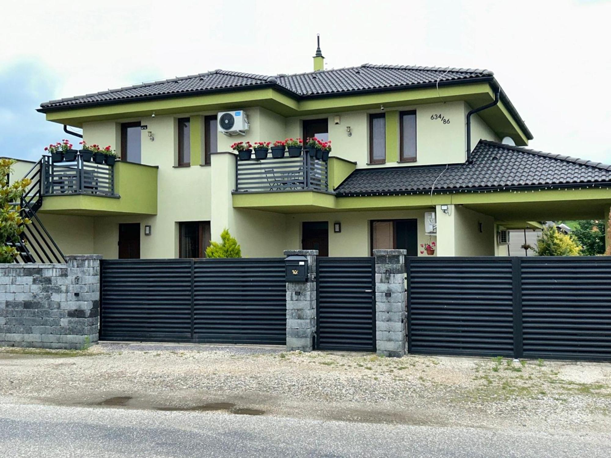 Apartmany Zeleny Dom Podhájska Exterior foto